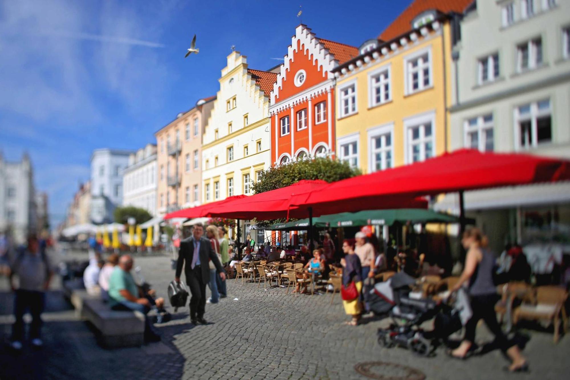 Hochwertige Ferienwohnung Direkt Am Wasser Mit Balkon Greifswald Exterior foto